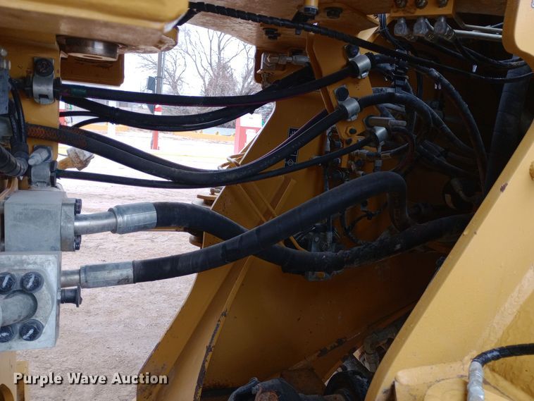 image for item EO0555 2015 Caterpillar 972M wheel loader