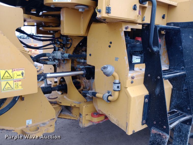 image for item EO0555 2015 Caterpillar 972M wheel loader