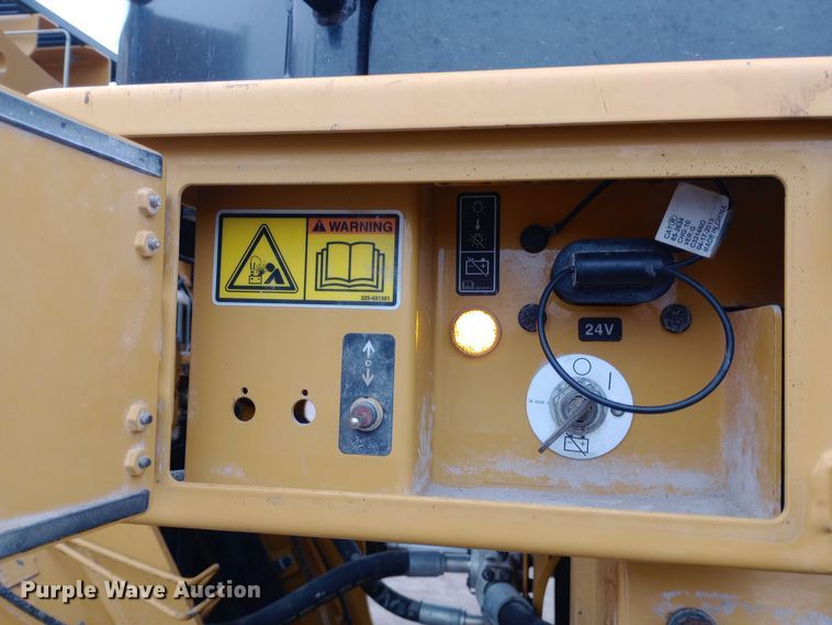 image for item EO0555 2015 Caterpillar 972M wheel loader