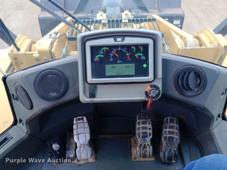 image for item EO0555 2015 Caterpillar 972M wheel loader