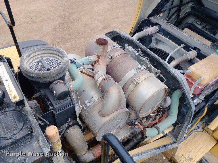 image for item EO0555 2015 Caterpillar 972M wheel loader