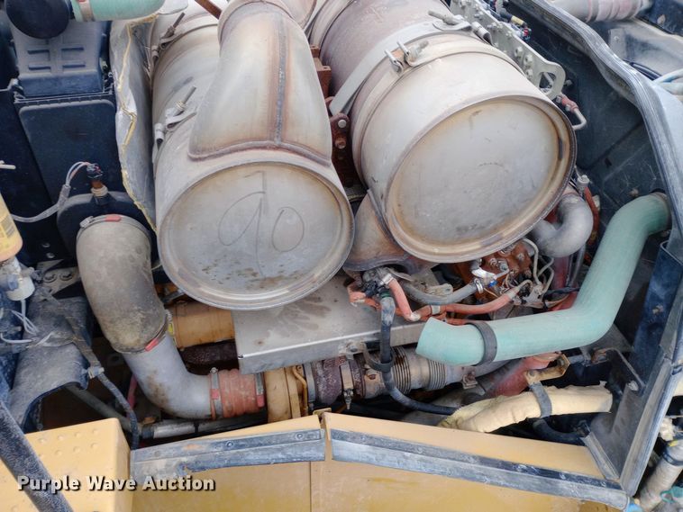 image for item EO0555 2015 Caterpillar 972M wheel loader