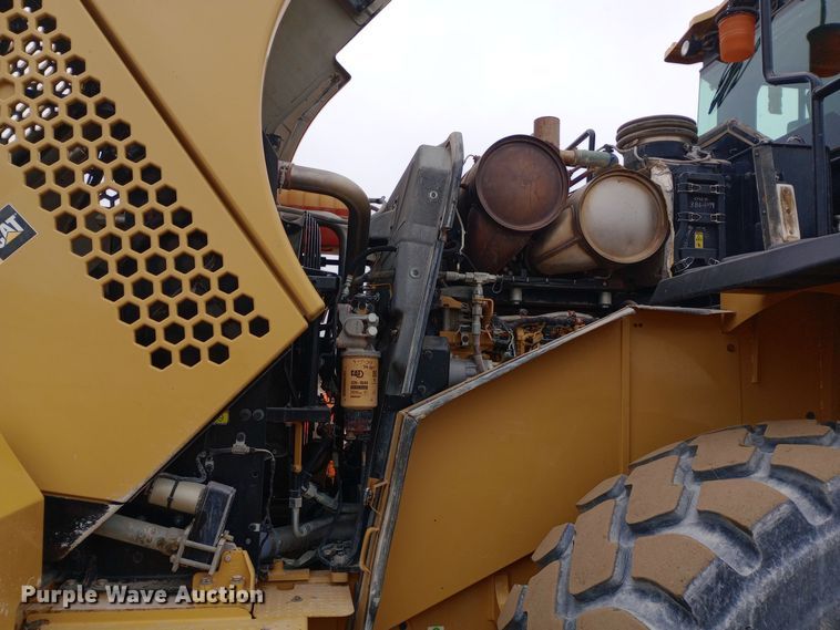 image for item EO0555 2015 Caterpillar 972M wheel loader