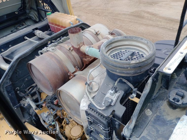 image for item EO0555 2015 Caterpillar 972M wheel loader