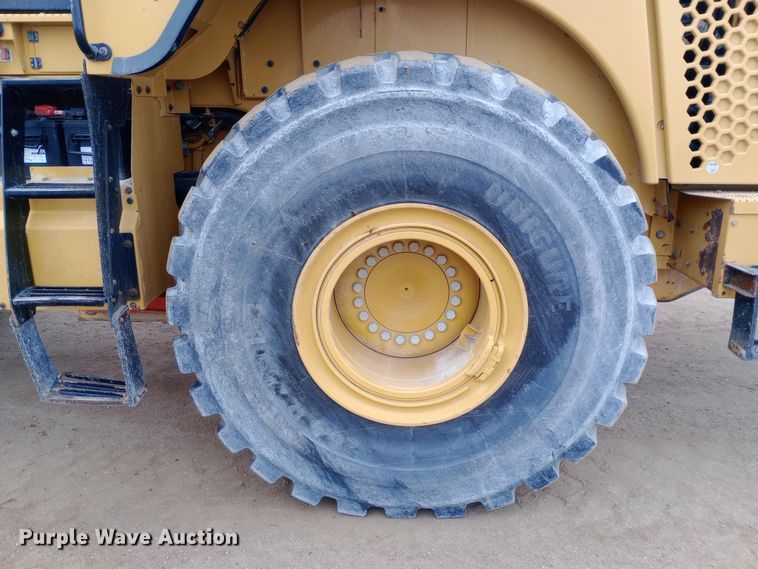 image for item EO0555 2015 Caterpillar 972M wheel loader