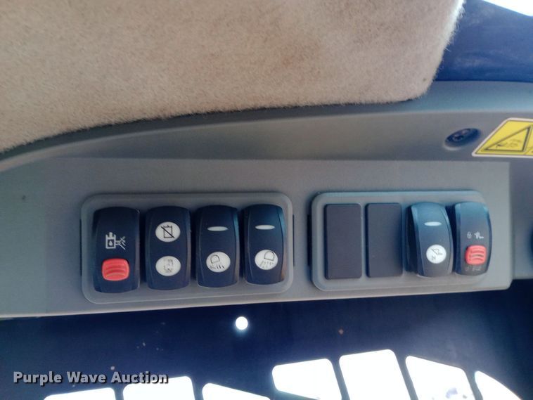 image for item EO0556 2008 Caterpillar 262C skid steer loader