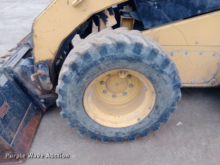 image for item EO0556 2008 Caterpillar 262C skid steer loader