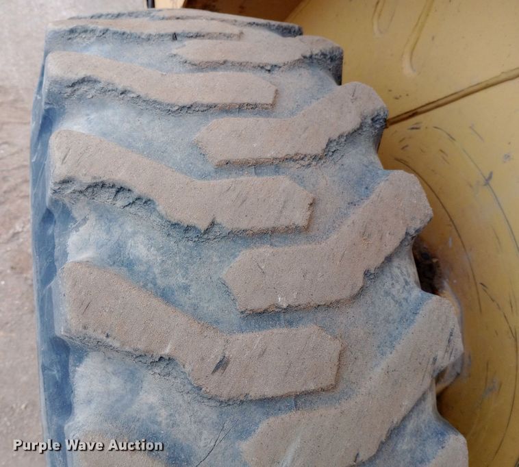 image for item EO0556 2008 Caterpillar 262C skid steer loader