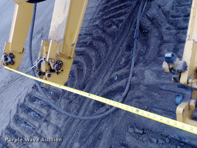 image for item EO0559 2009 Vermeer P185 Renegade cable plow