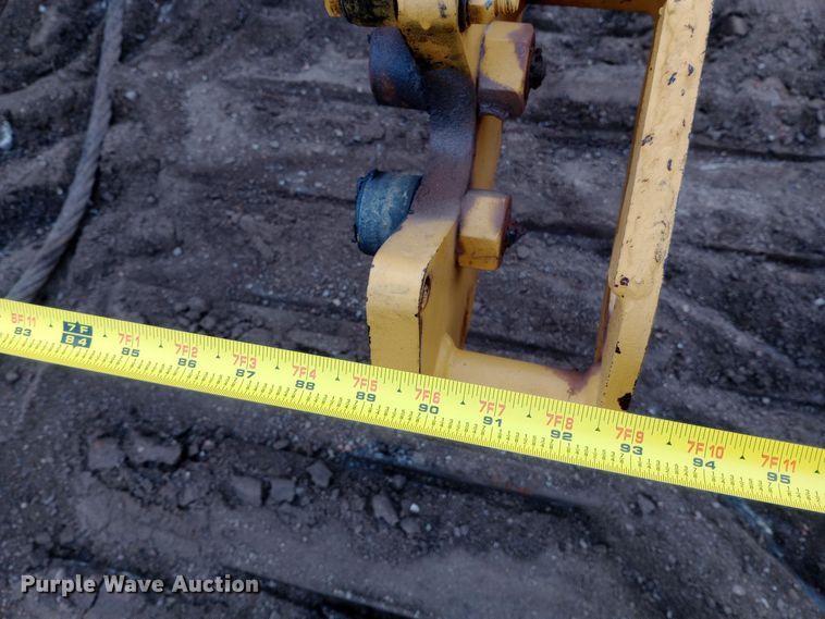 image for item EO0559 2009 Vermeer P185 Renegade cable plow