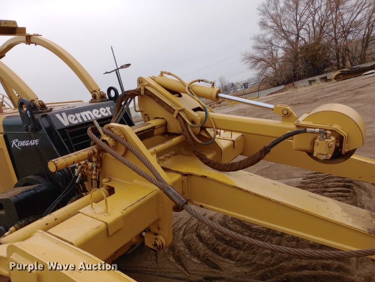image for item EO0559 2009 Vermeer P185 Renegade cable plow