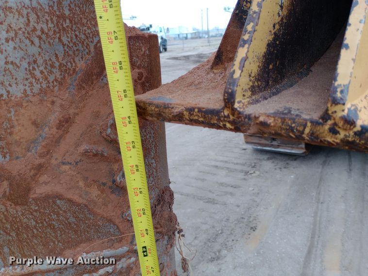 image for item EO0559 2009 Vermeer P185 Renegade cable plow