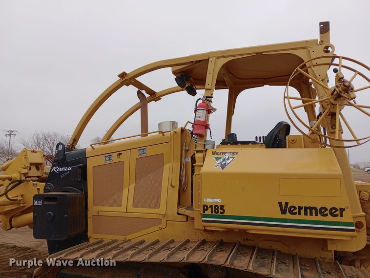 image for item EO0559 2009 Vermeer P185 Renegade cable plow