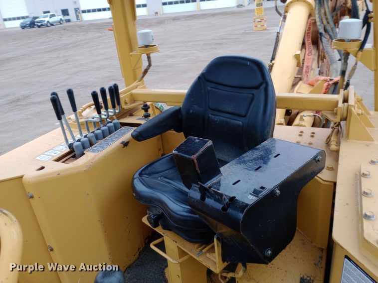 image for item EO0559 2009 Vermeer P185 Renegade cable plow