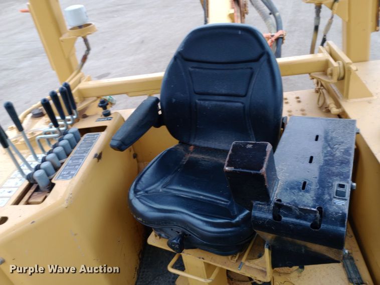 image for item EO0559 2009 Vermeer P185 Renegade cable plow