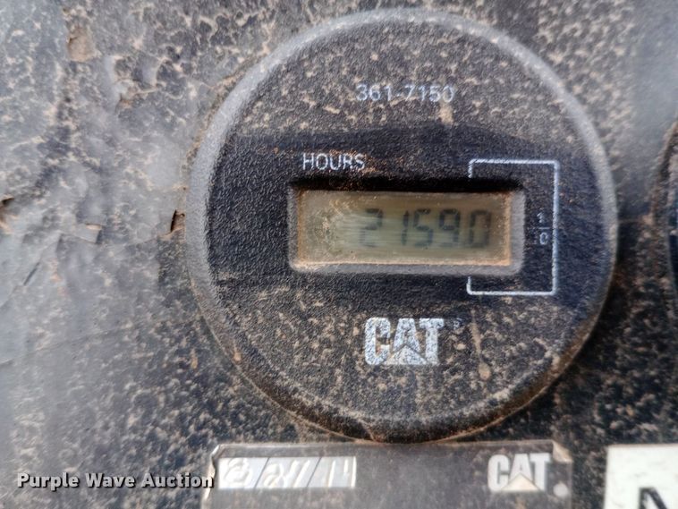 image for item EO0559 2009 Vermeer P185 Renegade cable plow