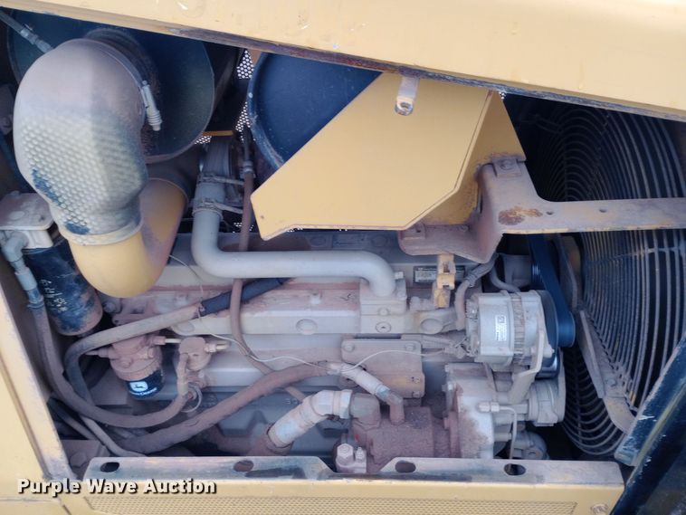 image for item EO0559 2009 Vermeer P185 Renegade cable plow