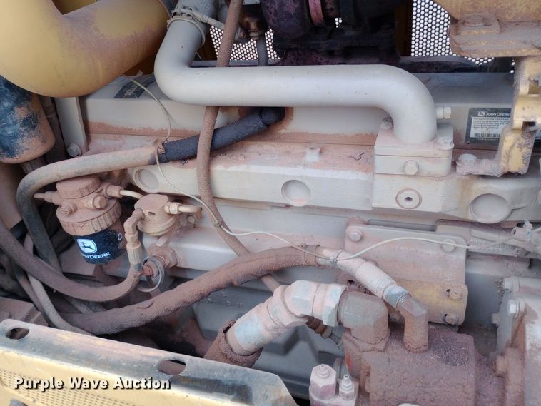 image for item EO0559 2009 Vermeer P185 Renegade cable plow