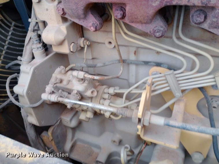 image for item EO0559 2009 Vermeer P185 Renegade cable plow