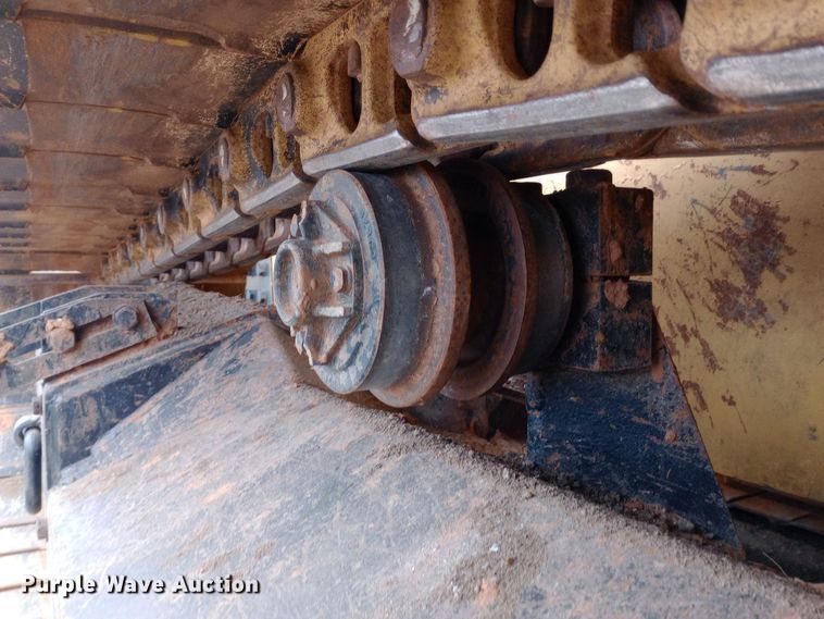 image for item EO0559 2009 Vermeer P185 Renegade cable plow