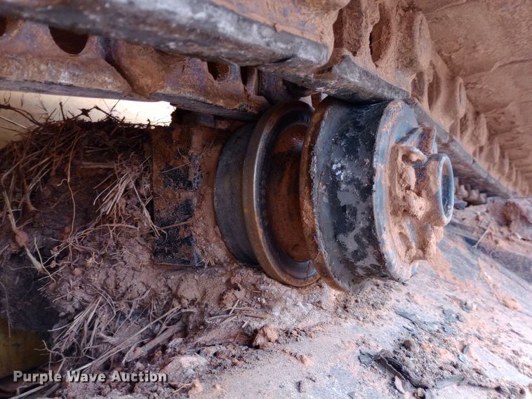 image for item EO0559 2009 Vermeer P185 Renegade cable plow