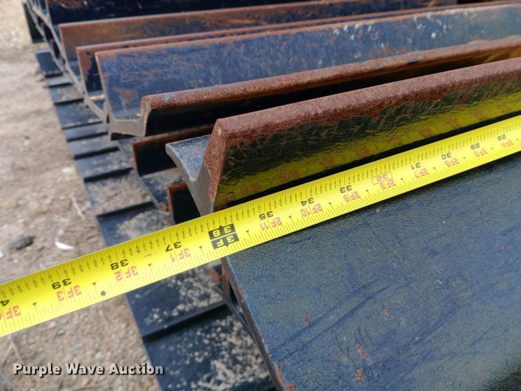 image for item EO0560 36