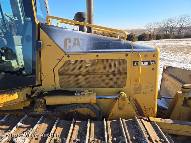 image for item EQ3898 2003 Caterpillar D5G dozer
