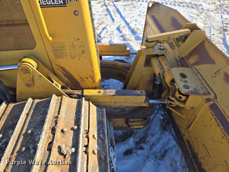image for item EQ3898 2003 Caterpillar D5G dozer