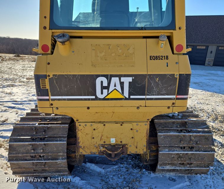 image for item EQ3898 2003 Caterpillar D5G dozer