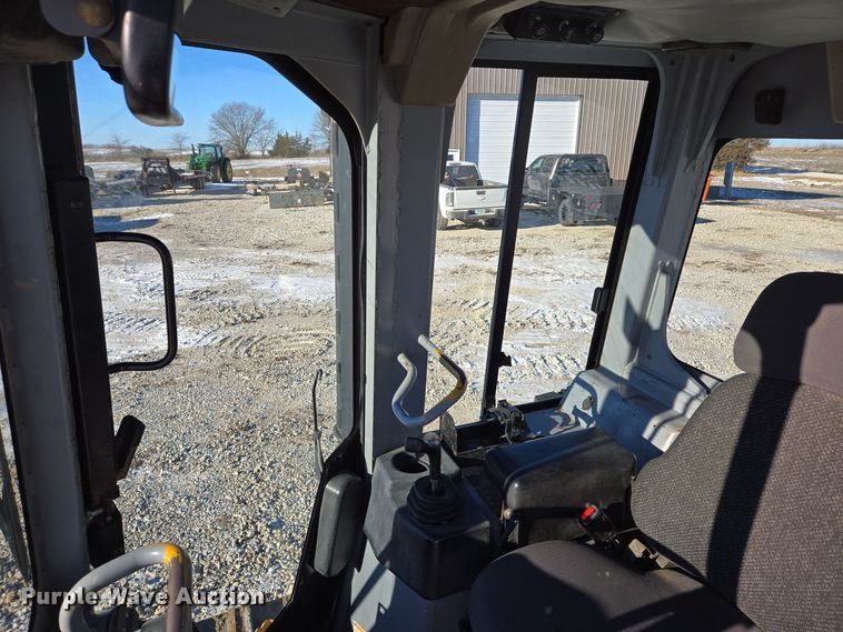 image for item EQ3898 2003 Caterpillar D5G dozer