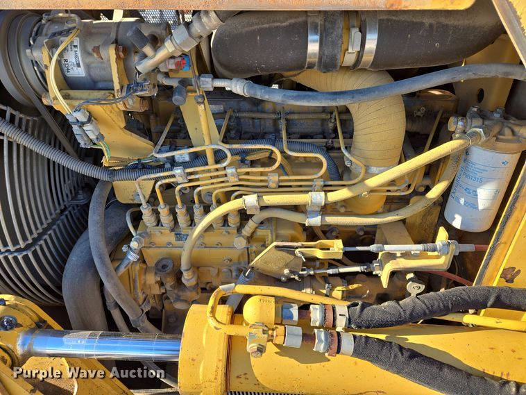 image for item EQ3898 2003 Caterpillar D5G dozer