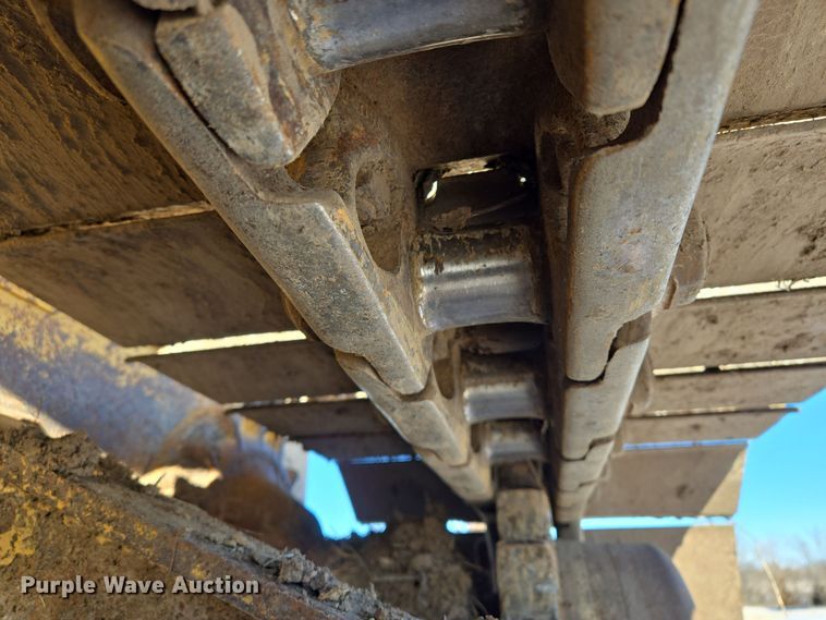 image for item EQ3898 2003 Caterpillar D5G dozer