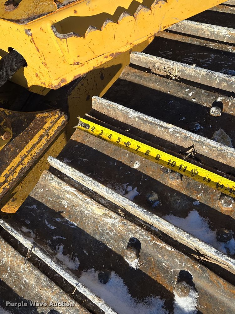 image for item EQ3898 2003 Caterpillar D5G dozer