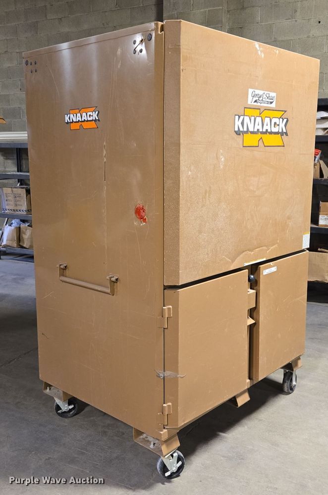 image for item EQ3922 (2) Knaack 119-01 job box 