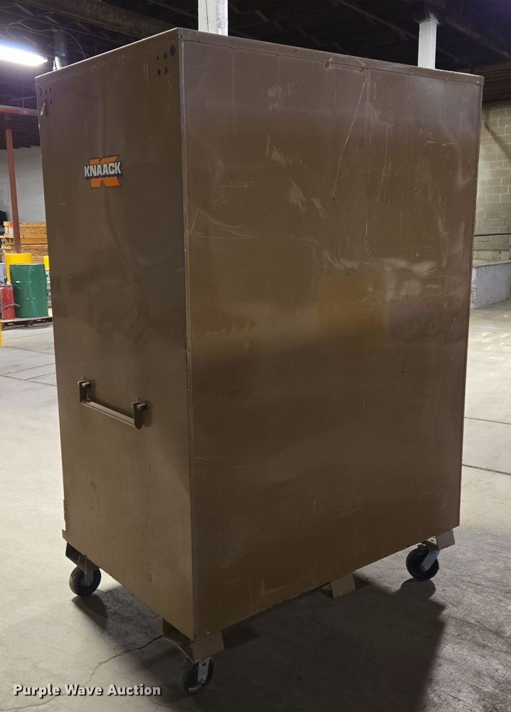 image for item EQ3922 (2) Knaack 119-01 job box 