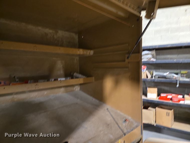 image for item EQ3922 (2) Knaack 119-01 job box 