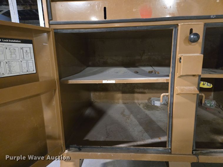 image for item EQ3922 (2) Knaack 119-01 job box 