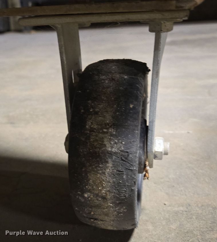 image for item EQ3922 (2) Knaack 119-01 job box 