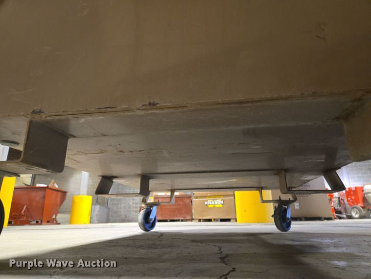 image for item EQ3922 (2) Knaack 119-01 job box 