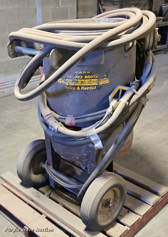 image for item EQ3924 Empire  Super-650-6P sand blaster