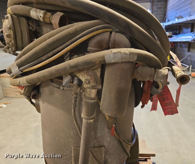 image for item EQ3924 Empire  Super-650-6P sand blaster