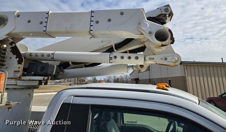image for item EQ3932 2017 Ford F550 Super Duty XL bucket truck