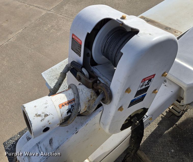 image for item EQ3932 2017 Ford F550 Super Duty XL bucket truck