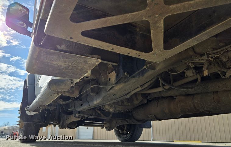image for item EQ3932 2017 Ford F550 Super Duty XL bucket truck