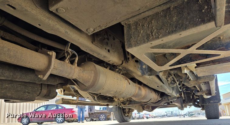 image for item EQ3932 2017 Ford F550 Super Duty XL bucket truck