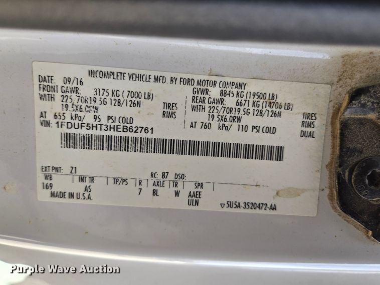 image for item EQ3932 2017 Ford F550 Super Duty XL bucket truck