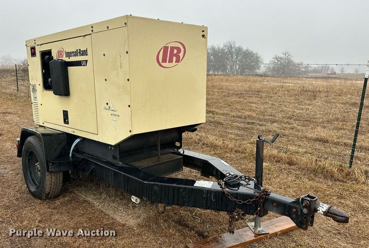 image for item ER4881 2002 Ingersoll Rand G40 generator