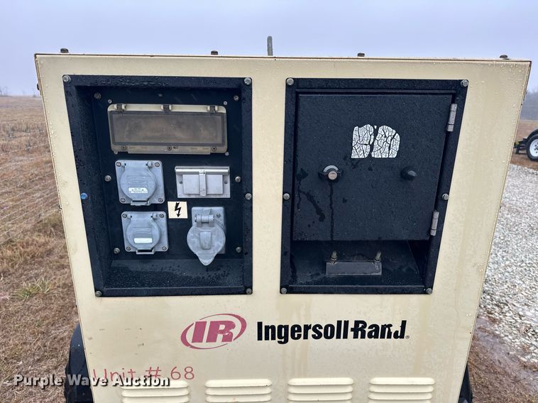 image for item ER4881 2002 Ingersoll Rand G40 generator