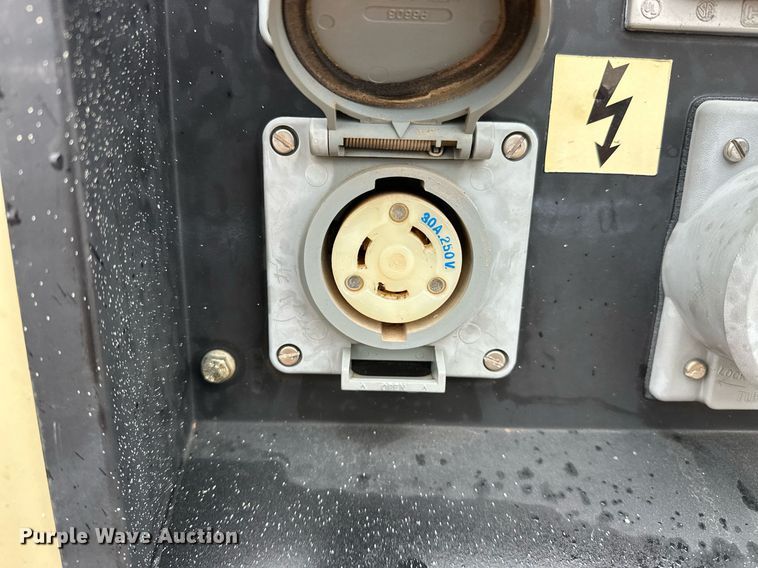 image for item ER4881 2002 Ingersoll Rand G40 generator