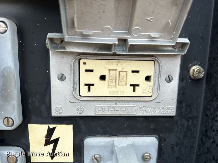 image for item ER4881 2002 Ingersoll Rand G40 generator